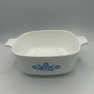 Vintage white & blue floral (cornflower) small Corningware baking dish